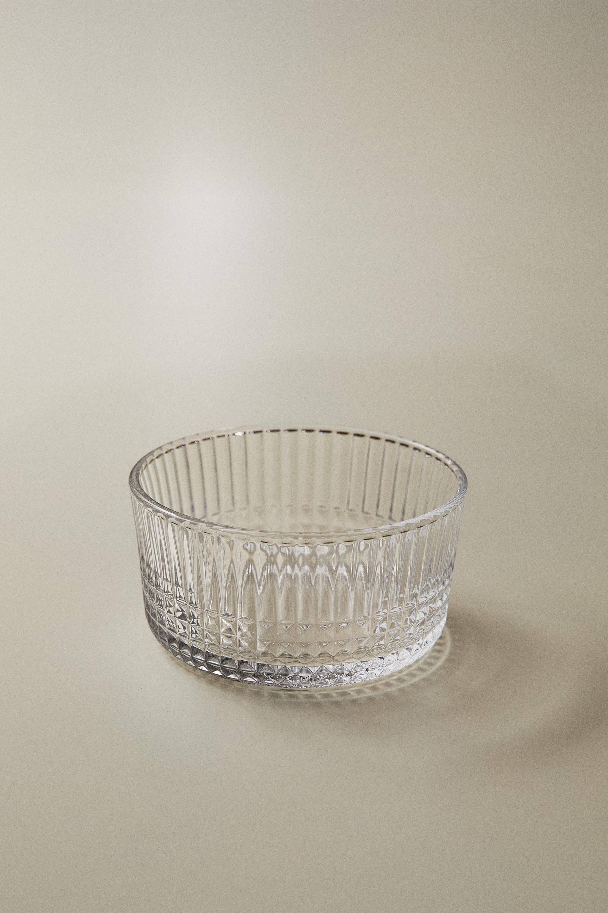 MINI GLASS BOWL WITH RAISED GEOMETRIC DESIGN
